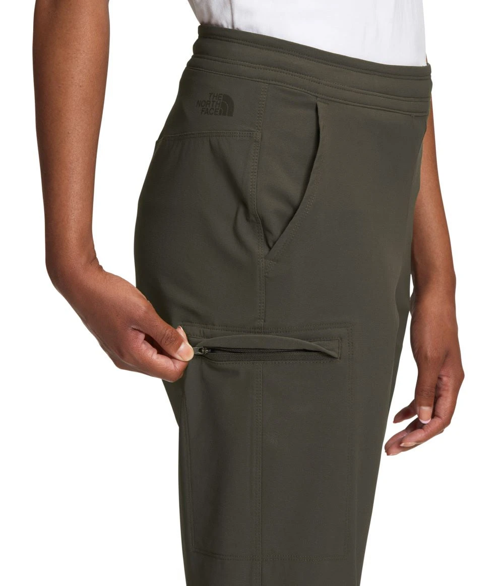 'The North Face' Women's Laterra Utility Joggers - New Taupe Green 2 'The North Face' Women's Laterra Utility Joggers - New Taupe Green - Image 2